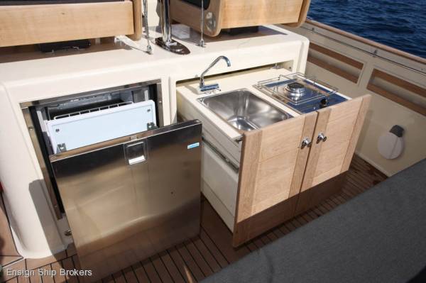 Rhea open 35