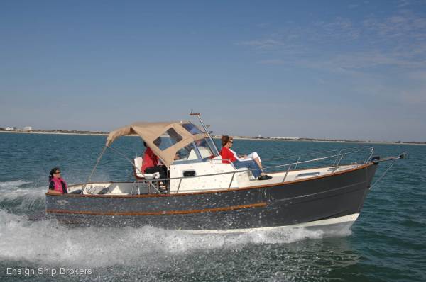 Rhea open 750