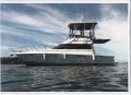SILVERTON 370 Convertible Flybridge Cruiser