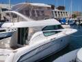 Jeanneau Prestige 42 flybridge cruiser