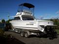 Caribbean 26 flybridge cruiser 2005 model.