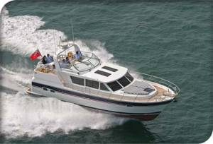 Trader 42 Aft Cab Comm Bridge